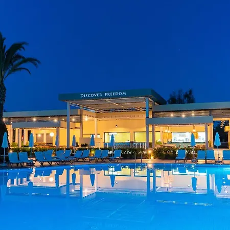 Liberty Lara Feriested Antalya
